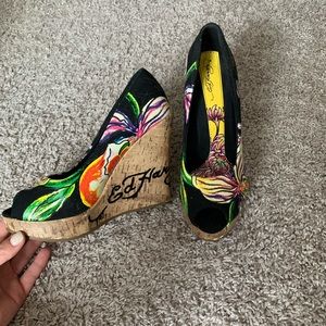 Ed Hardy open toe wedges. Size 7